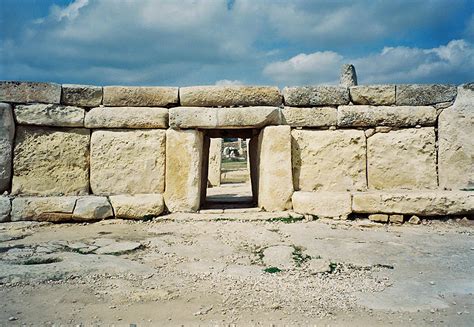 Hagar Qim Megalithic Temple Complex - The Ancient Connection