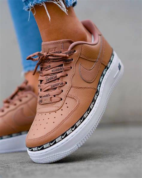 Nike Perfect Brown | Chaussure mode, Chaussure nike femme, Chaussures ...