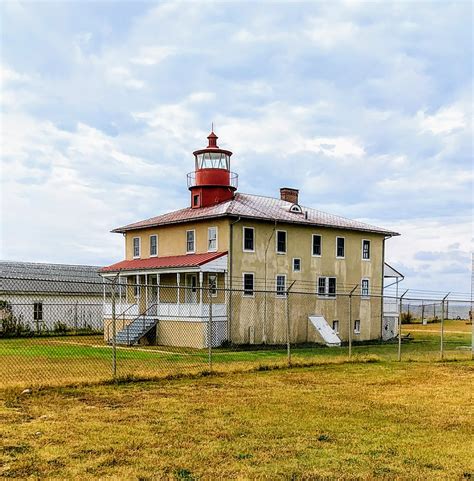 The On-Line Buzzletter: Point Lookout State Park Part 4: The Haunted Lighthouse