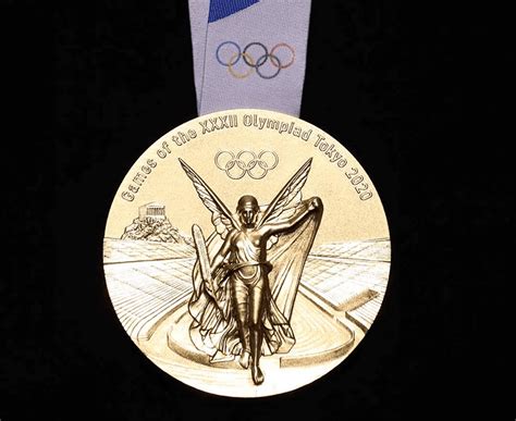 Tokyo 2020 Olympic medals revealed - Triathlon Magazine Canada