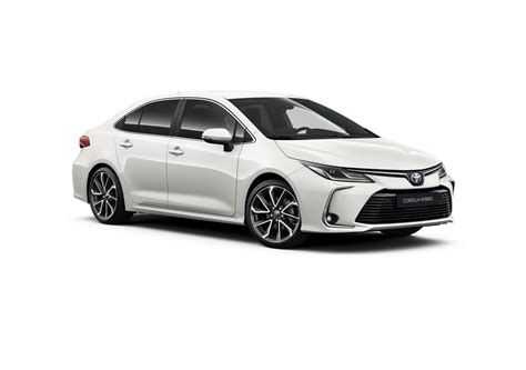 2022 Toyota Corolla Gains Multimedia Update, New Colors and New Trek ...