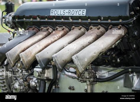 Rolls royce merlin piston engine hi-res stock photography and images - Alamy