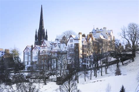 Edinburgh in the Snow stock image. Image of ramsay, horizontal - 16473219