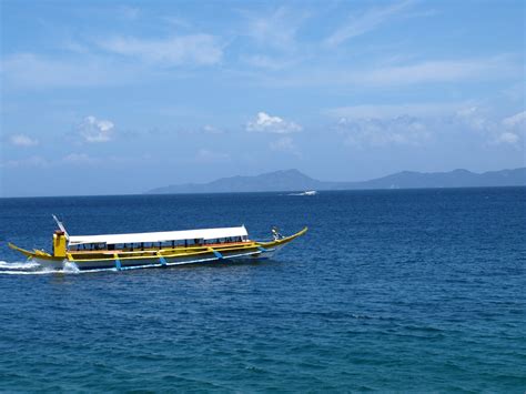 10 Awesome Things To Do In Puerto Galera, Philippines