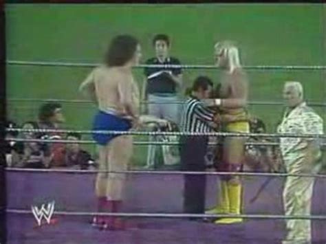 Andre The Giant Vs Hulk Hogan