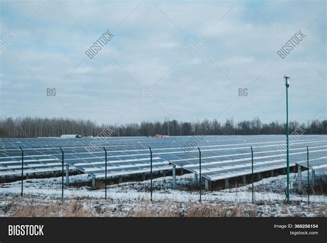 Solar Panel Farm Image & Photo (Free Trial) | Bigstock