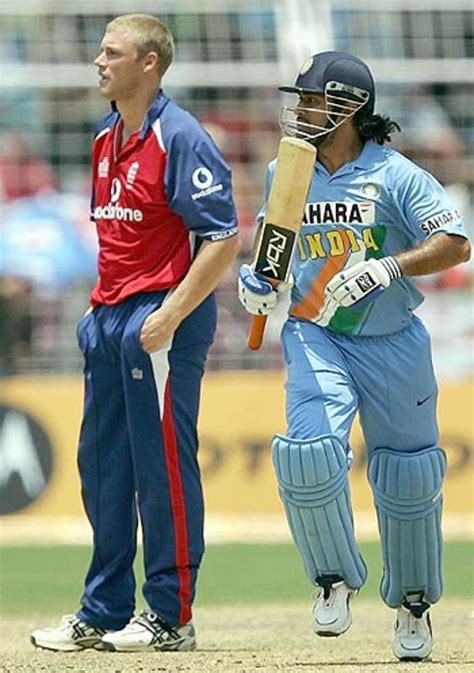 Andrew Flintoff and England celebrate a strike | ESPNcricinfo.com