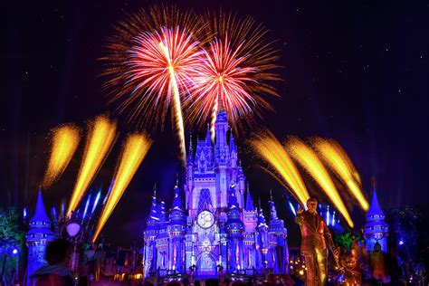 Walt Disney World 50th Anniversary Fireworks Show Photograph by Mark ...