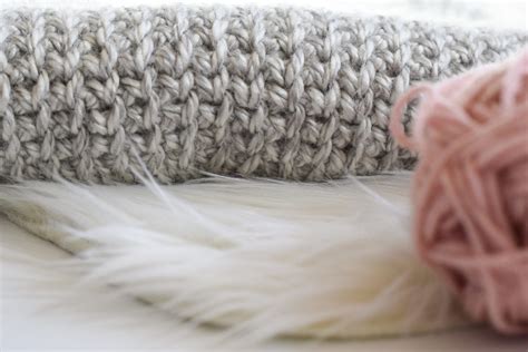 How To Crochet A "Knit" Stitch – Mama In A Stitch