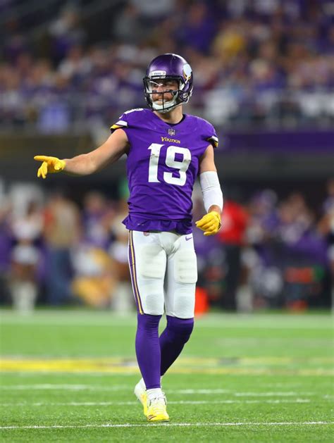 Panthers To Host WR Adam Thielen