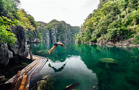 KAYANGAN LAKE IN CORON ISLAND, PALAWAN - Journey Era