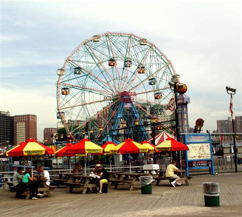 Brighton Beach in New York: 2 reviews and 1 photos