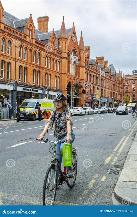 Dublin, the Capital of the Republic of Ireland Editorial Photography ...