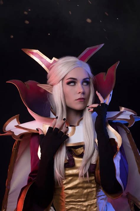 Beautiful Dota 2 cosplays by Russian cosplayers