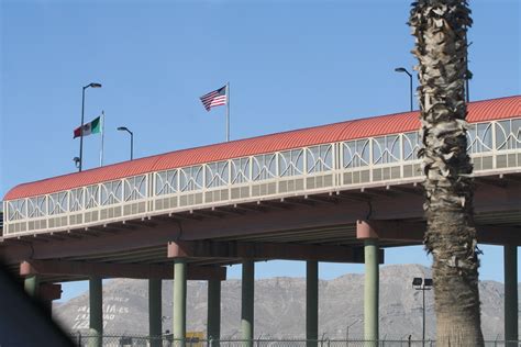 El Paso - Ciudad Juarez border crossing - Paso Del Norte P… | Flickr