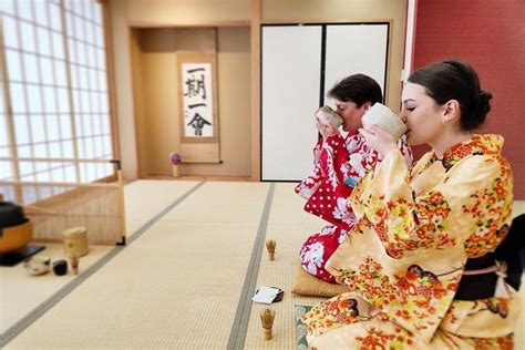 Tea Ceremony in Kyoto | TheList.Travel