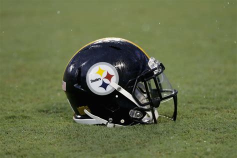 Former Pittsburgh Steelers Player, NFL Executive Has Died - The Spun