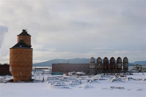 Snow, strong winds batter Bellingham, Whatcom lowlands | Bellingham Herald