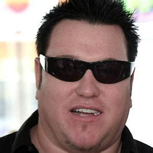 Steve Harwell - Trivia, Family, Bio | Famous Birthdays