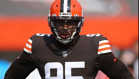 Browns Reveal Severity of Myles Garrett's Knee Injury