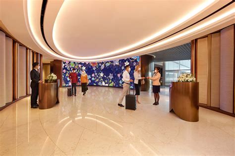 Singapore Airlines tightens lounge access requirements - Mainly Miles