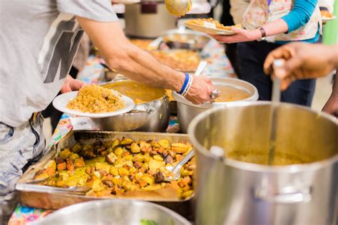 Feeding the community - Asylum Seeker Resource Centre