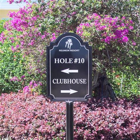 Golf Course Information and Directional Signs