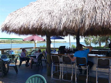 Manatee Island Bar and Grill — Florida Beach Bar