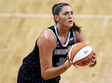 Former UConn center Stefanie Dolson talks Olympics, returning home