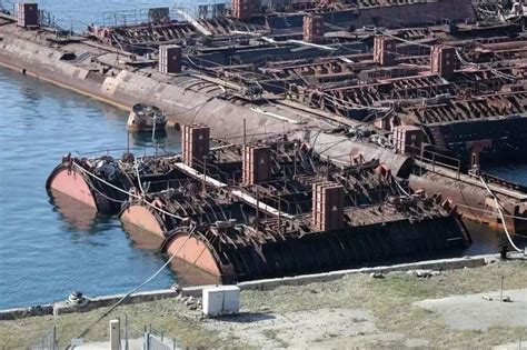 Severodvinsk Shipyard: The world's largest nuclear submarine cradle and grave - iMedia