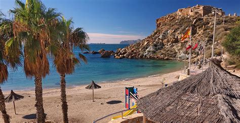 7 magnificent coves and beaches in La Manga and Cartagena (Murcia)