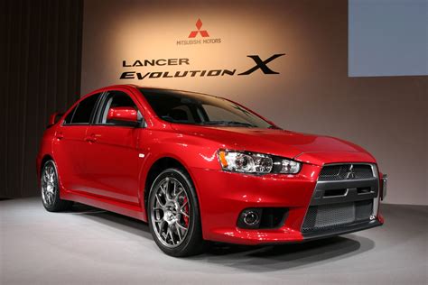 EVO X: Mitsubishi Lancer Evolution X