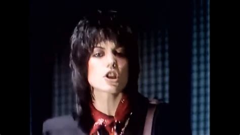 Joan Jett - Do You Wanna Touch Me | 𝗝𝗼𝗮𝗻 𝗝𝗲𝘁𝘁 - 𝗗𝗼 𝗬𝗼𝘂 𝗪𝗮𝗻𝗻𝗮 𝗧𝗼𝘂𝗰𝗵 𝗠𝗲 ...