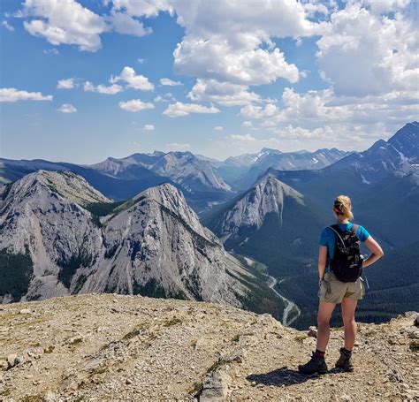 The View from the top of the Sulphur Skyline Trail, Jasper National Park, Canada : r ...