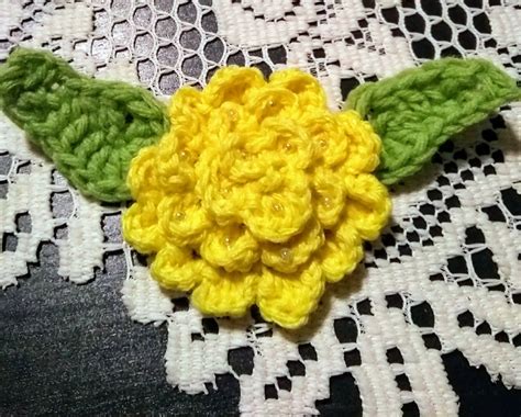 Beaded Crochet Flower | Crochet, Bead crochet, Crochet flowers