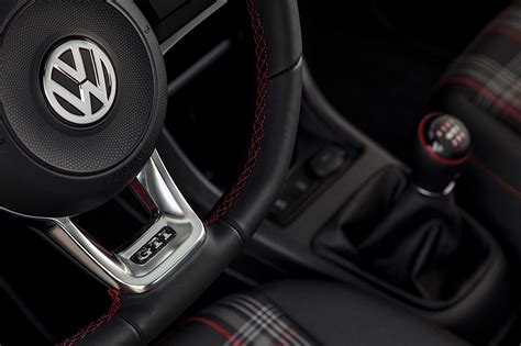 VOLKSWAGEN up! GTI Specs & Photos - 2018, 2019, 2020, 2021, 2022, 2023 ...