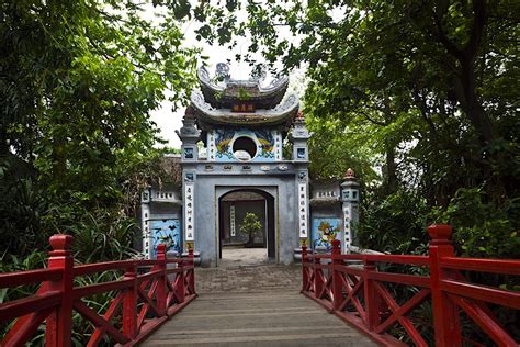 Ngoc Son Temple | Hanoi, Vietnam Attractions - Lonely Planet