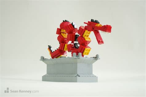 Sean Kenney - Art with LEGO bricks : Chinese dragon