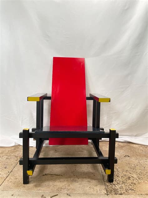 Gerrit Rietveld, Red Blue Chair, De Stijl Modern, 1918 at 1stDibs