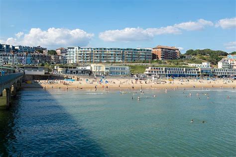 Boscombe Beach - Dorset Guide