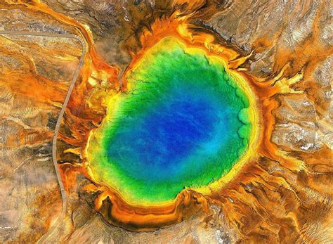 Bloggers who walked on Yellowstone hot spring die after falling from ...