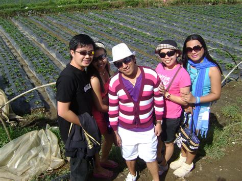 Baguio Escape -- Strawberry Farm ~ AEthanoscopy