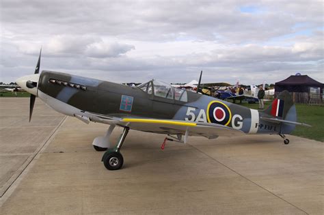 Replica Spitfire Involved In Emergency Landing