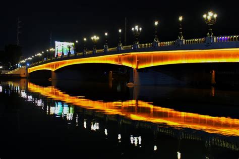 The Renovated Jones Bridge at Night | Manila - Nomadic Experiences