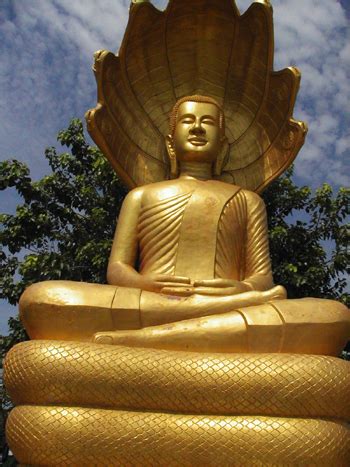 Buddhism in Cambodia - Religion and Beliefs - Khmer Culture | Tourism ...