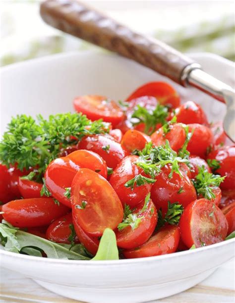 Grape Tomato Salad Recipe — Eatwell101