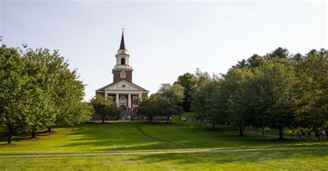 The Best Bible Colleges & Universities in America (Top 20 List)