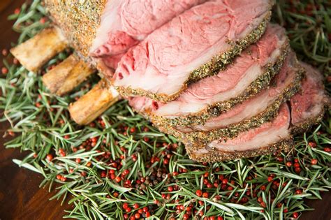 Win the Holidays With Herb-Crusted Sous Vide Prime Rib (Rib Roast) | Recipe (With images) | Rib ...