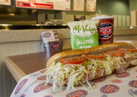 Review: Jersey Mike's Subs builds on bread | Dining | journalstar.com