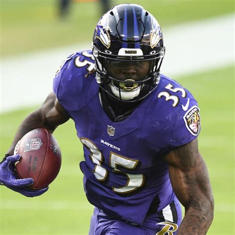 Ravens Rumors: Gus Edwards Gets 2nd-Round Tender Ahead of 2021 NFL Free ...